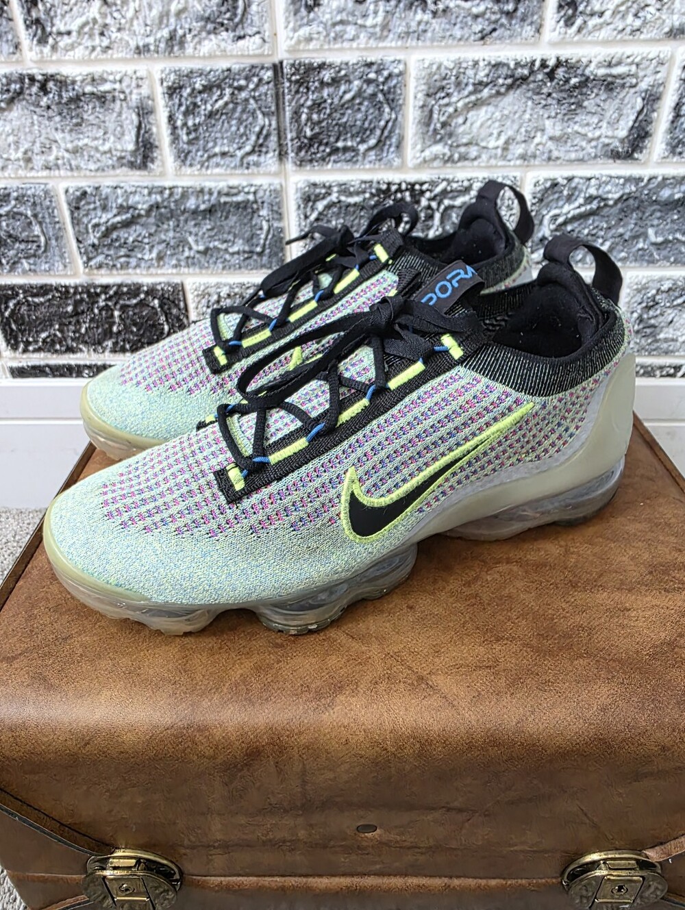 Nike Air VaporMax Flyknit 3 Women's Running Shoes Size 8
